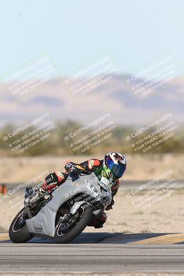 media/Dec-04-2025-Racers Edge (Thu) [[5ebc9f124d]]/3-B Group/2-Session 1 (Turn 4 Entry)/